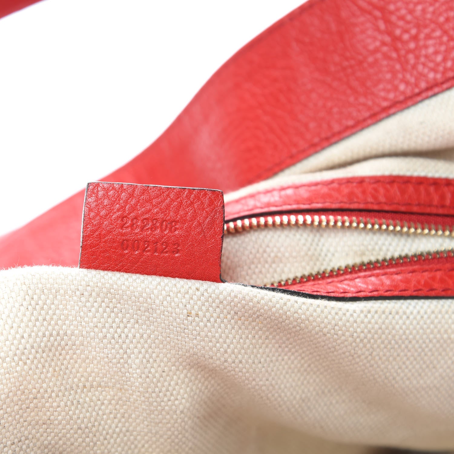 Gucci Pebbled Calfskin Large Soho Shoulder Bag Red 7 of 17