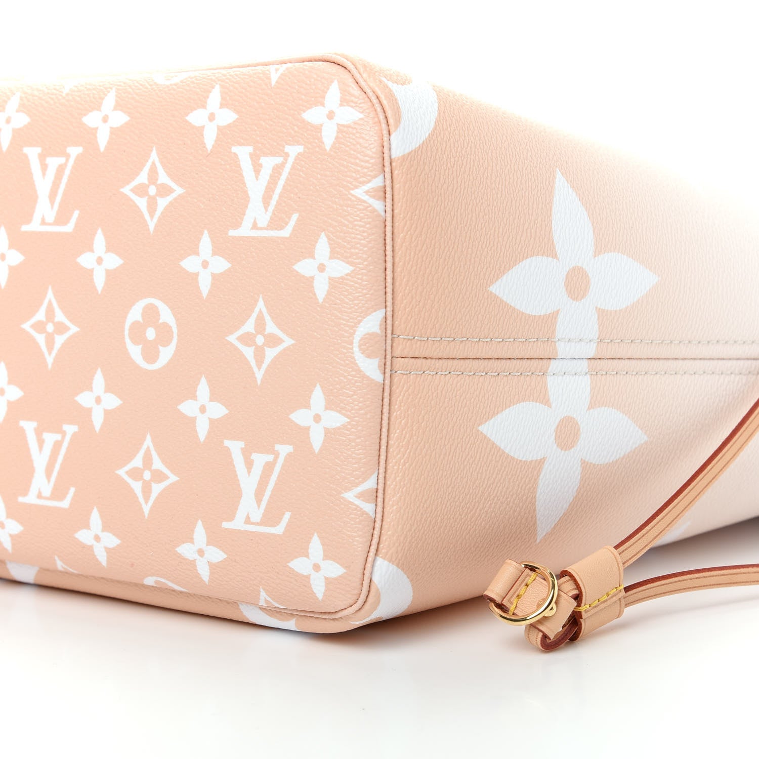Louis Vuitton Monogram Giant By The Pool Neverfull MM Brume 7 of 8