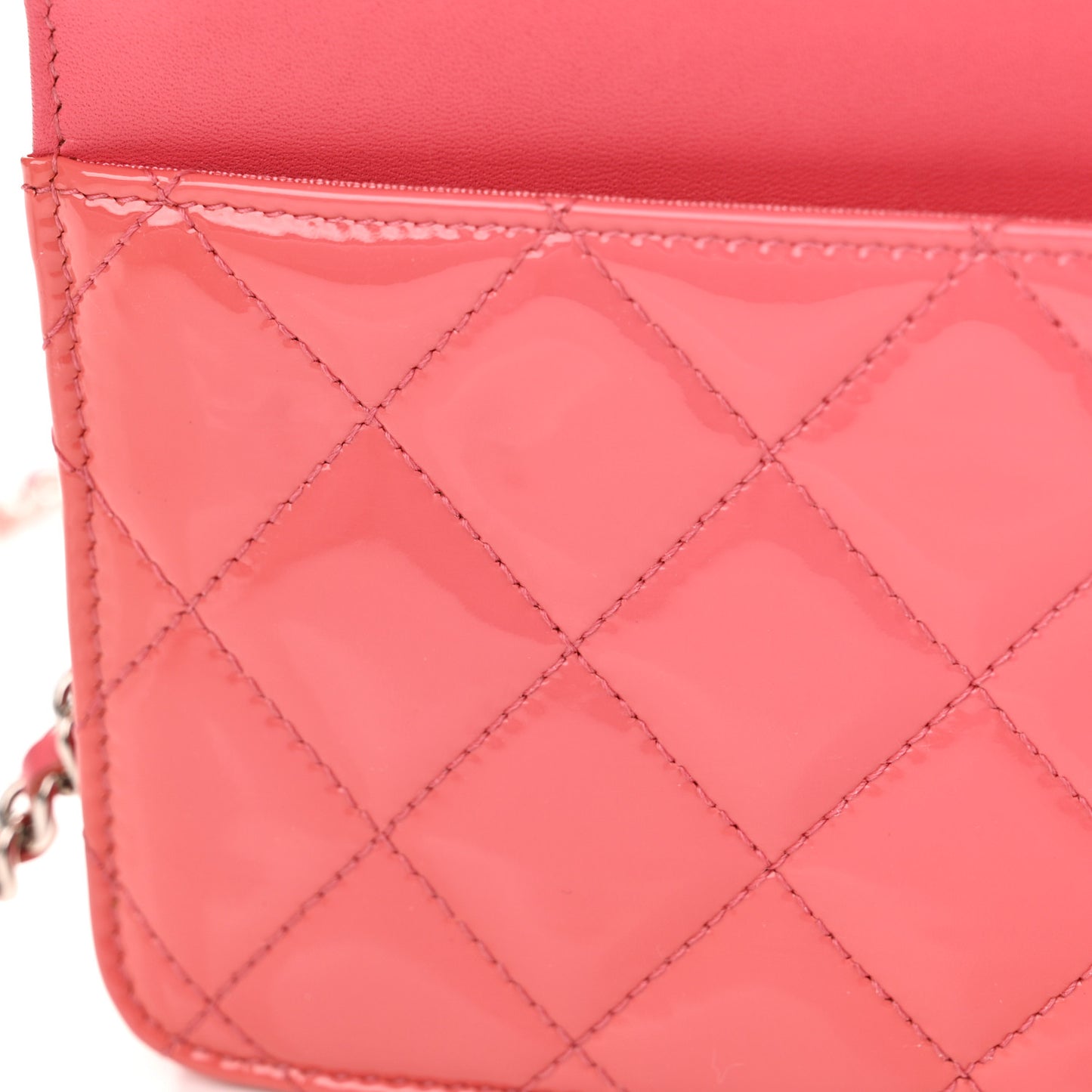 Patent Calfskin Quilted Wallet On Chain WOC Pink