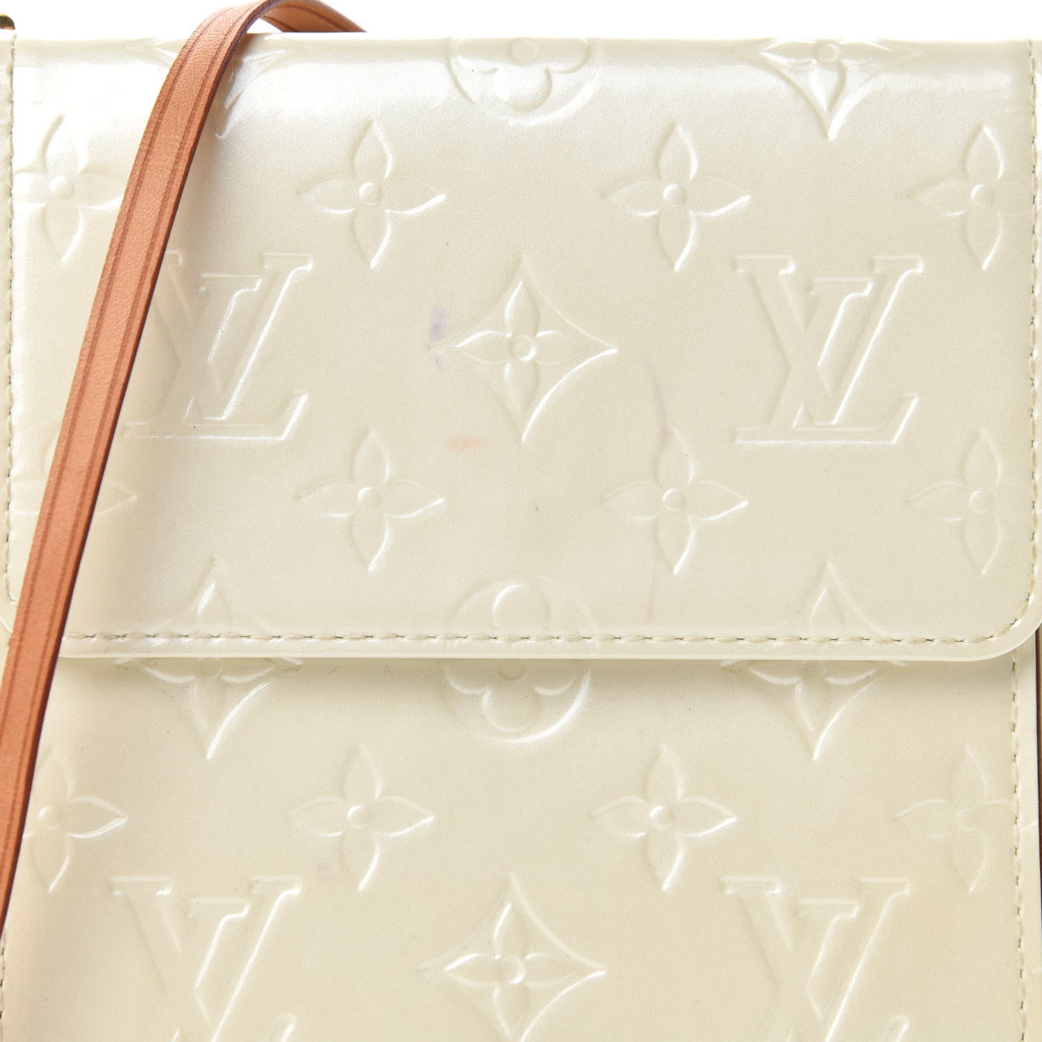 Louis Vuitton Vernis Mott Perle 9 of 9