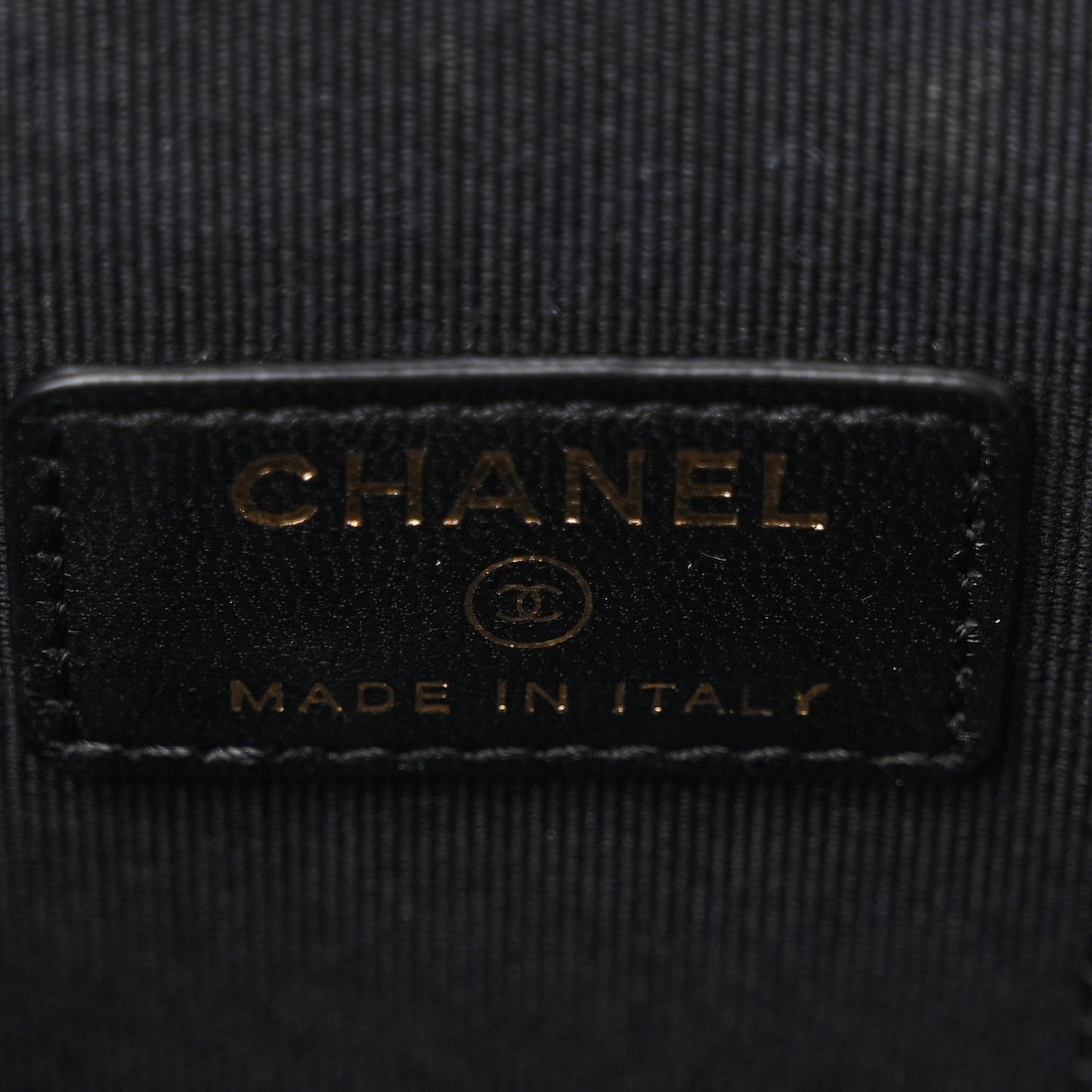 Tweed Diamond Threaded CC Pearl Crush Mini Vanity Case With Chain Black Multicolor