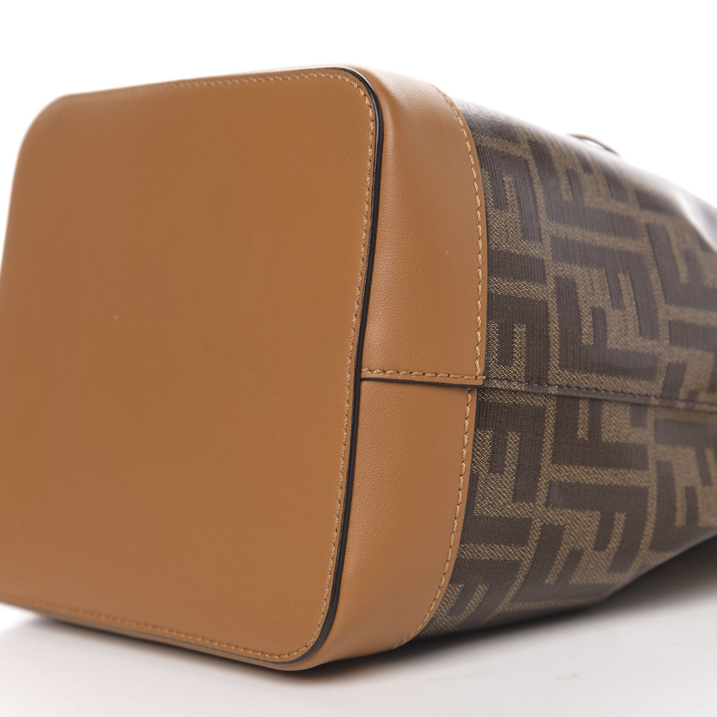 Glazed Fabric Vitello Grace F is Fendi FF 1974 Stamp Patch Grande Mon Tresor Bucket Bag Mogano Panna Nocciola