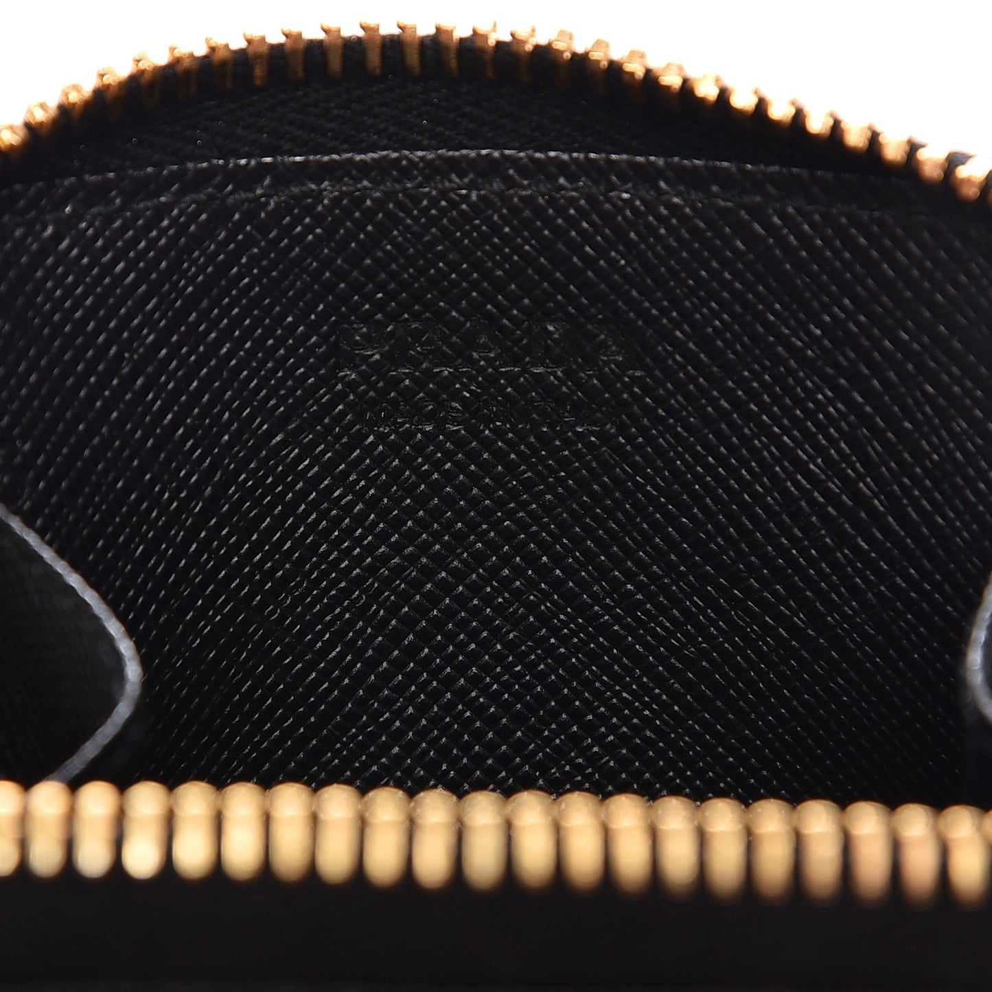 Saffiano Zip Key Pouch Nero Black