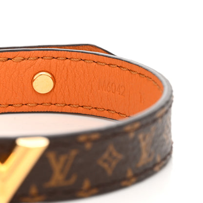 Louis Vuitton Monogram Essential V Bracelet 17 5 of 6