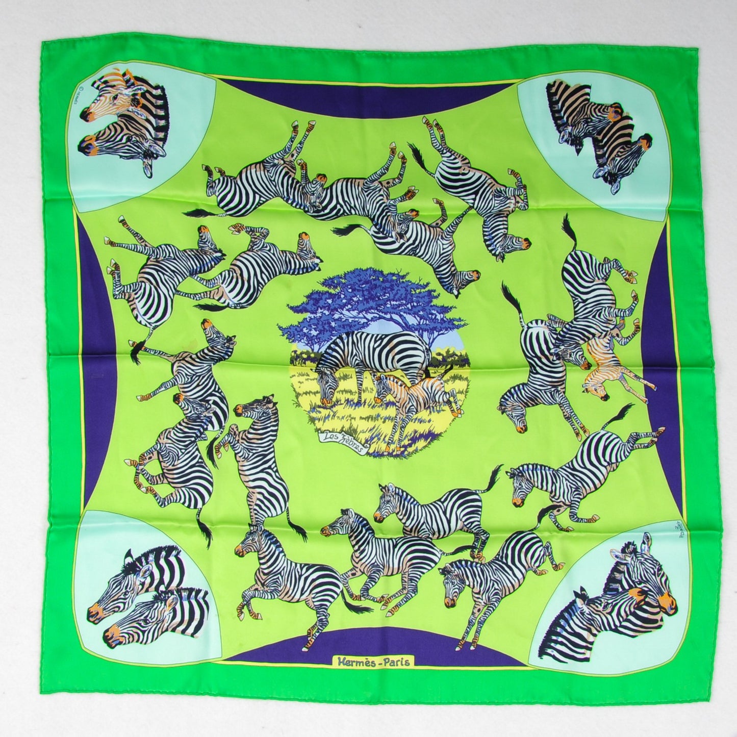 Silk Les Zebras Scarf 70 Vert Pistache Bleu