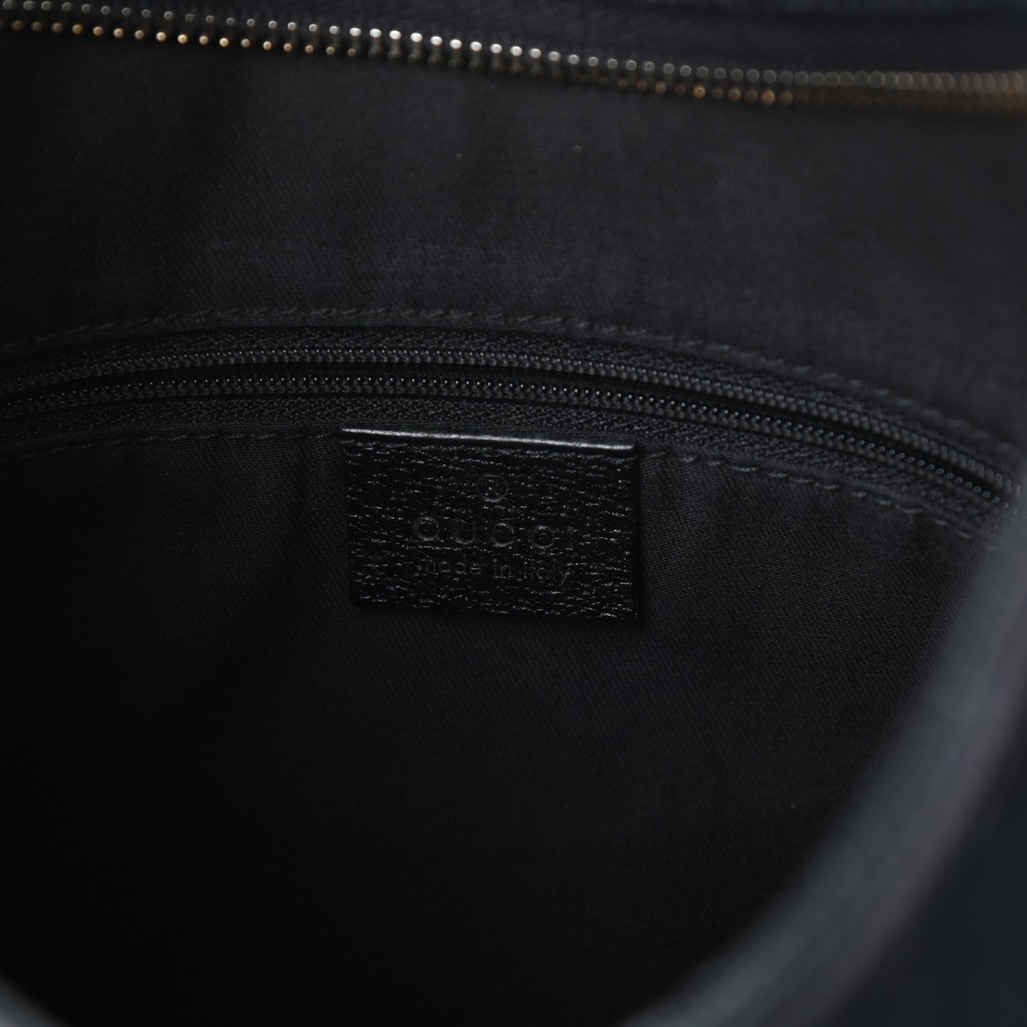 Monogram Medium Abbey D Ring Hobo Black