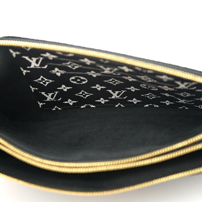 Louis Vuitton Monogram Giant Jungle Pochette Double Zip Black 5 of 13