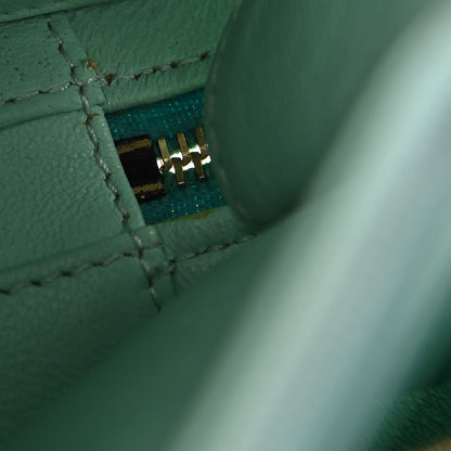 Chanel Caviar Quilted Medium CC Filigree Vanity Case Green 19 of 26