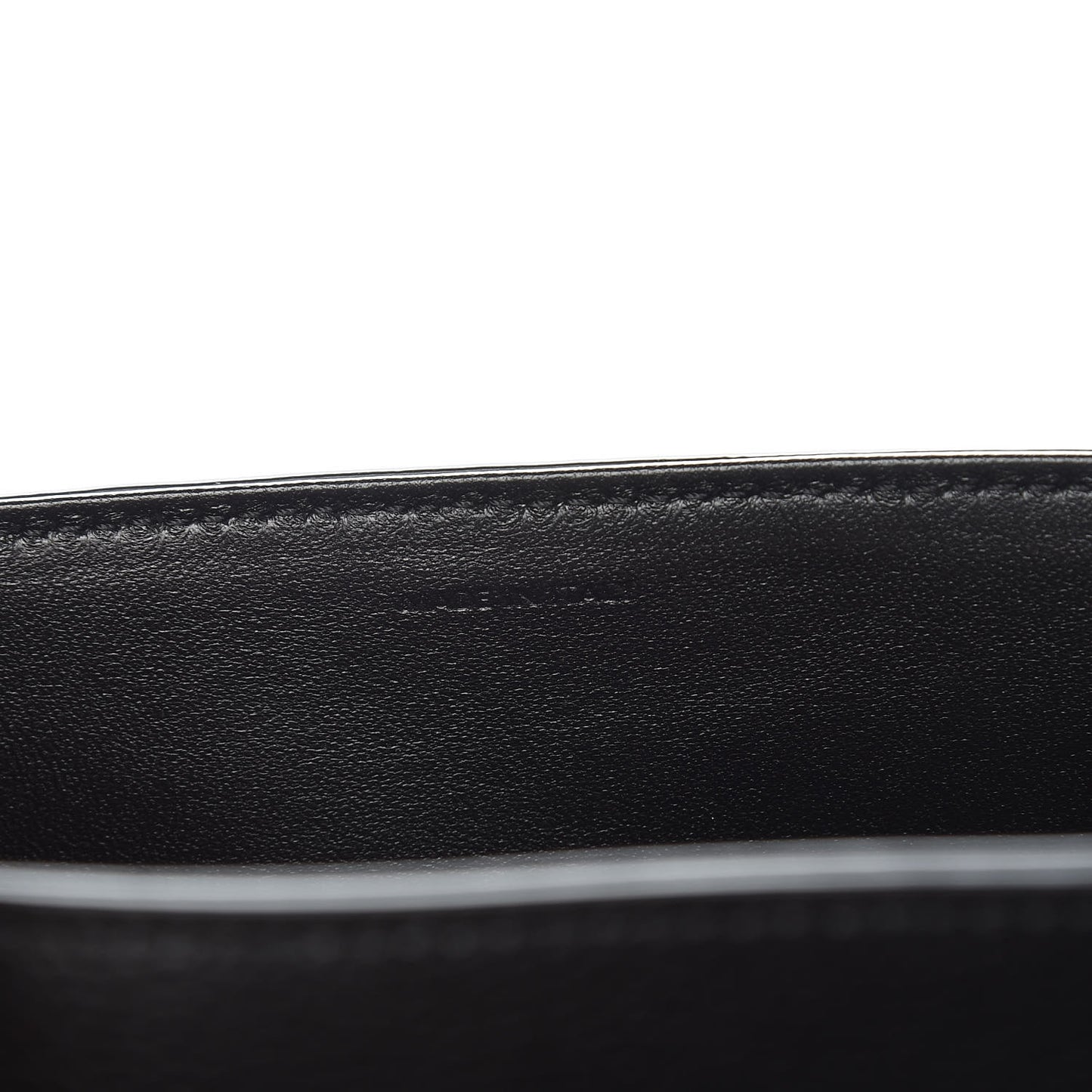 Grained Calfskin Medium Besace 16 Black