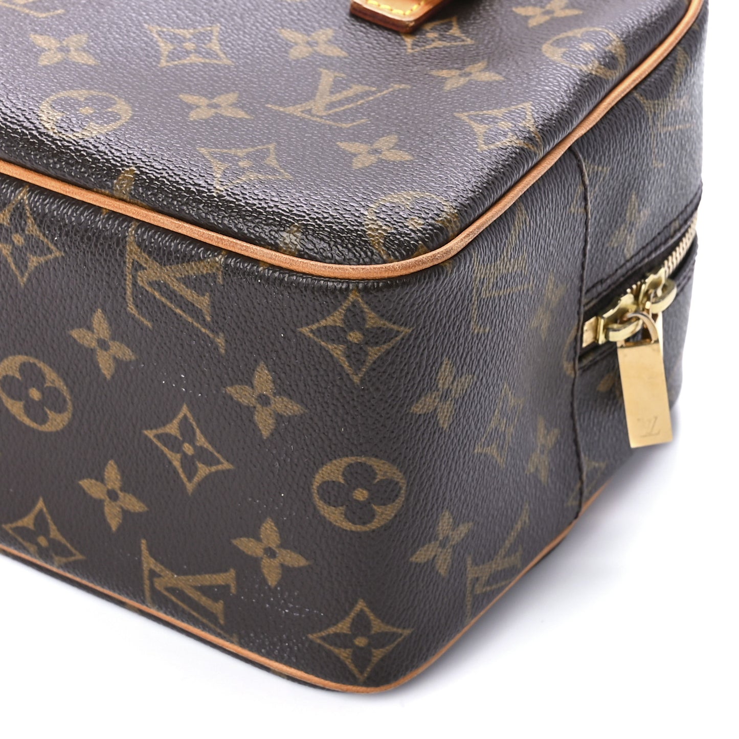 Monogram Cite MM