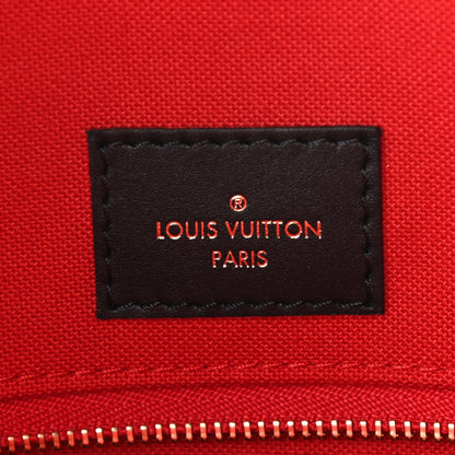 Louis Vuitton Reverse Monogram Giant Onthego MM 6 of 10