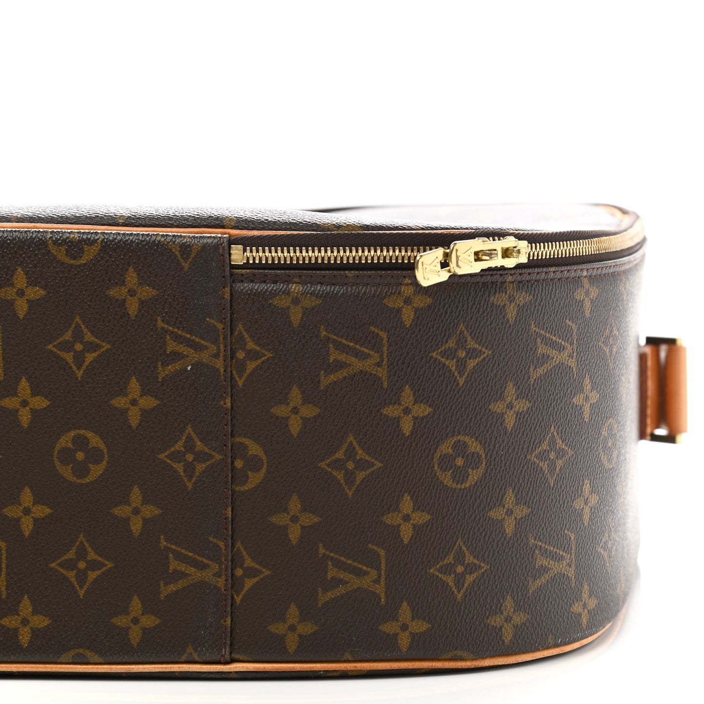 Monogram Packall GM