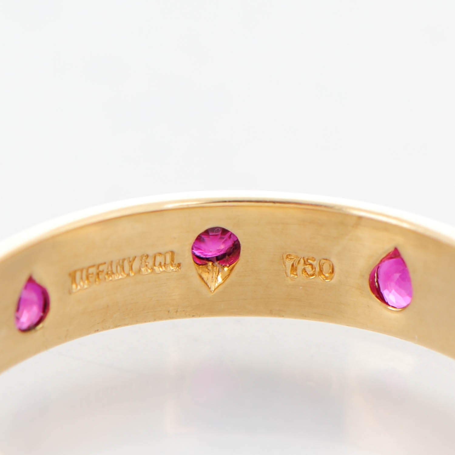 Tiffany 18K Yellow Gold Ruby Etoile Band Ring 7 4 of 4