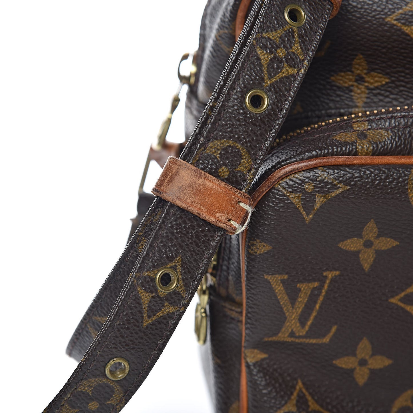 Monogram Nil 28