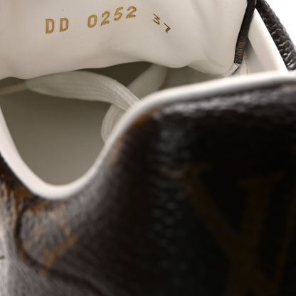 Louis Vuitton Monogram Epi Time Out Sneakers 39.5 Black White 37 9 of 9