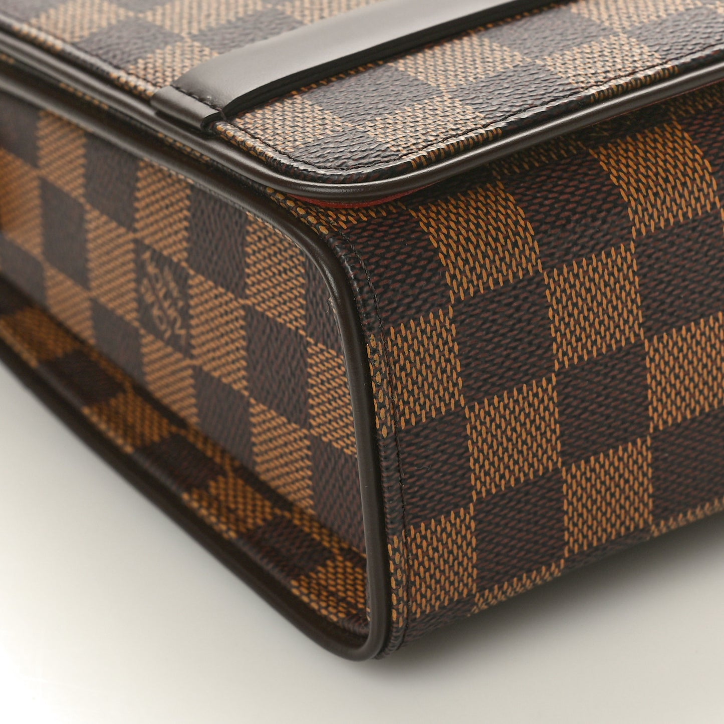 Damier Ebene Tribeca Long