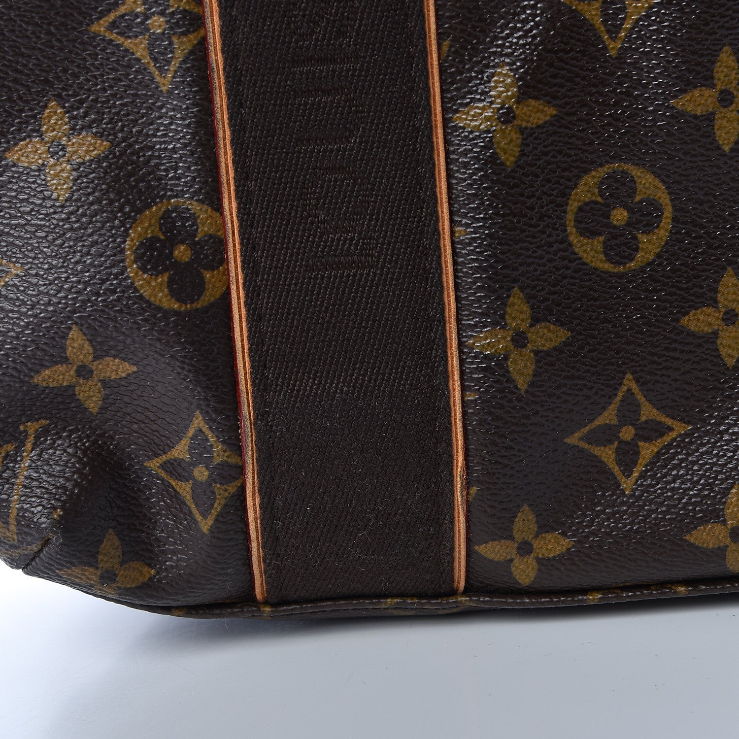 Louis Vuitton Monogram Cabas Beaubourg 13 of 15