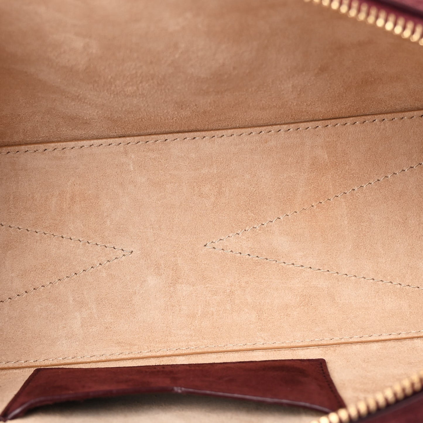 Suede Goatskin Medium Le Teckel Bag Rouge Grenat