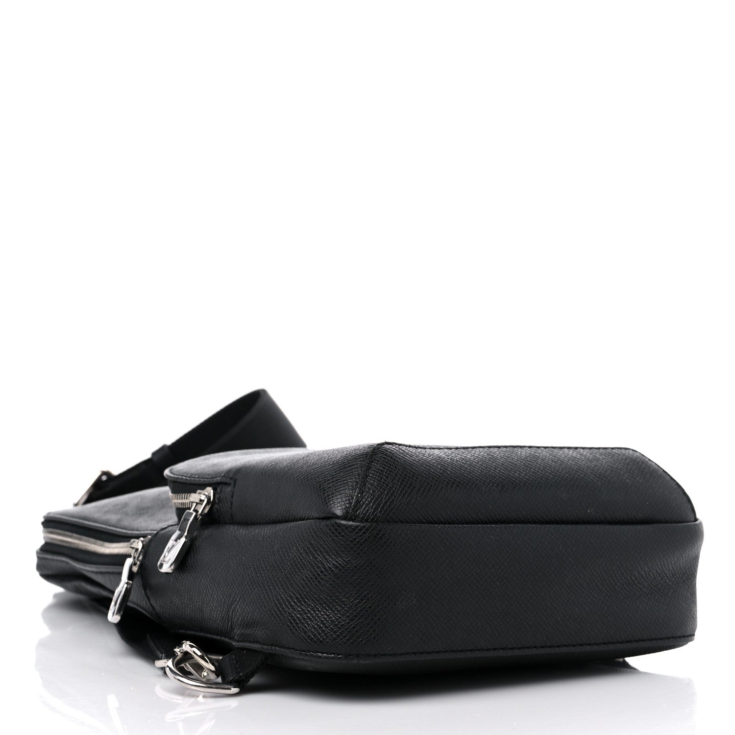 Louis Vuitton Taiga Avenue Sling Bag Ardoise 4 of 10