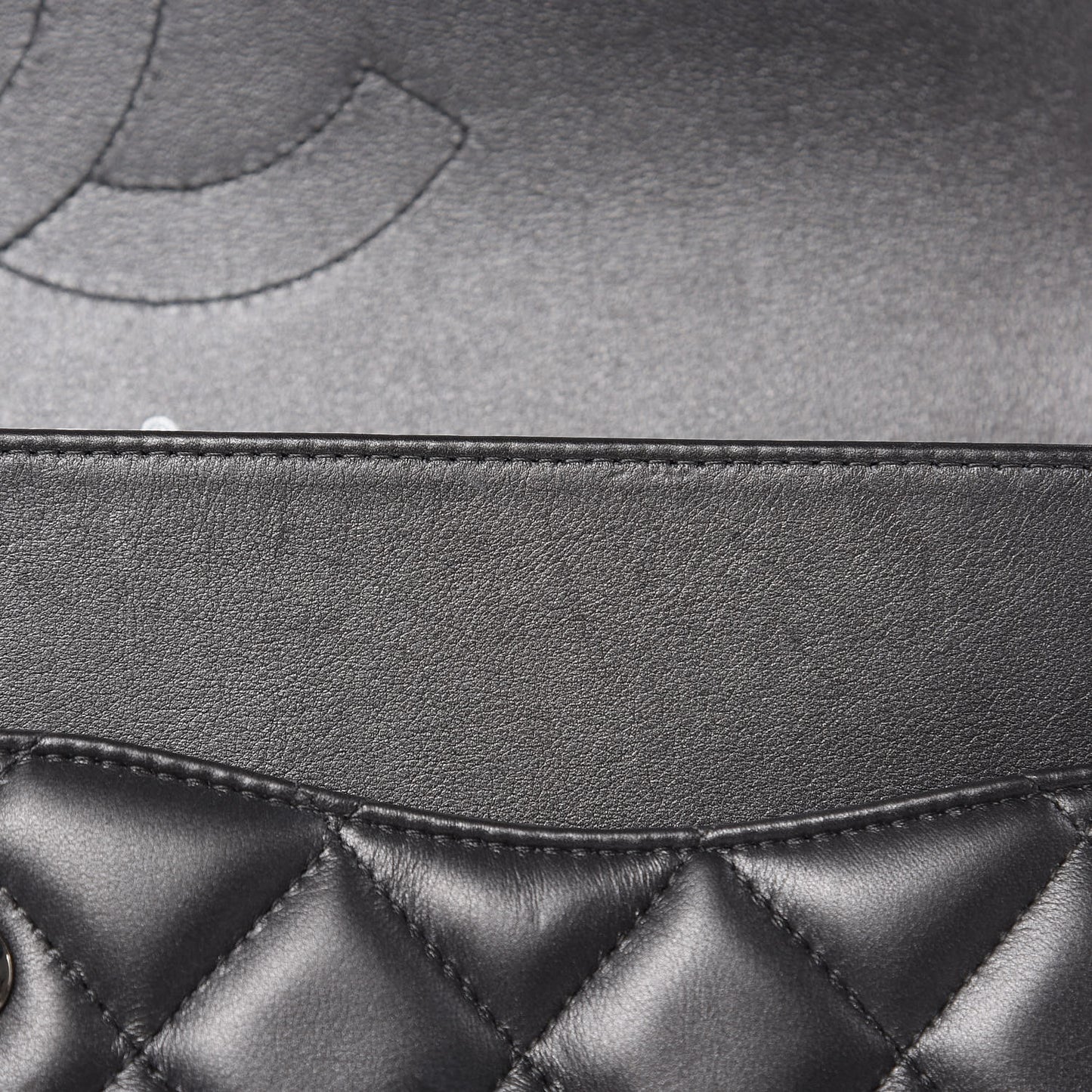 Metallic Lambskin Quilted Jumbo Double Flap Pewter