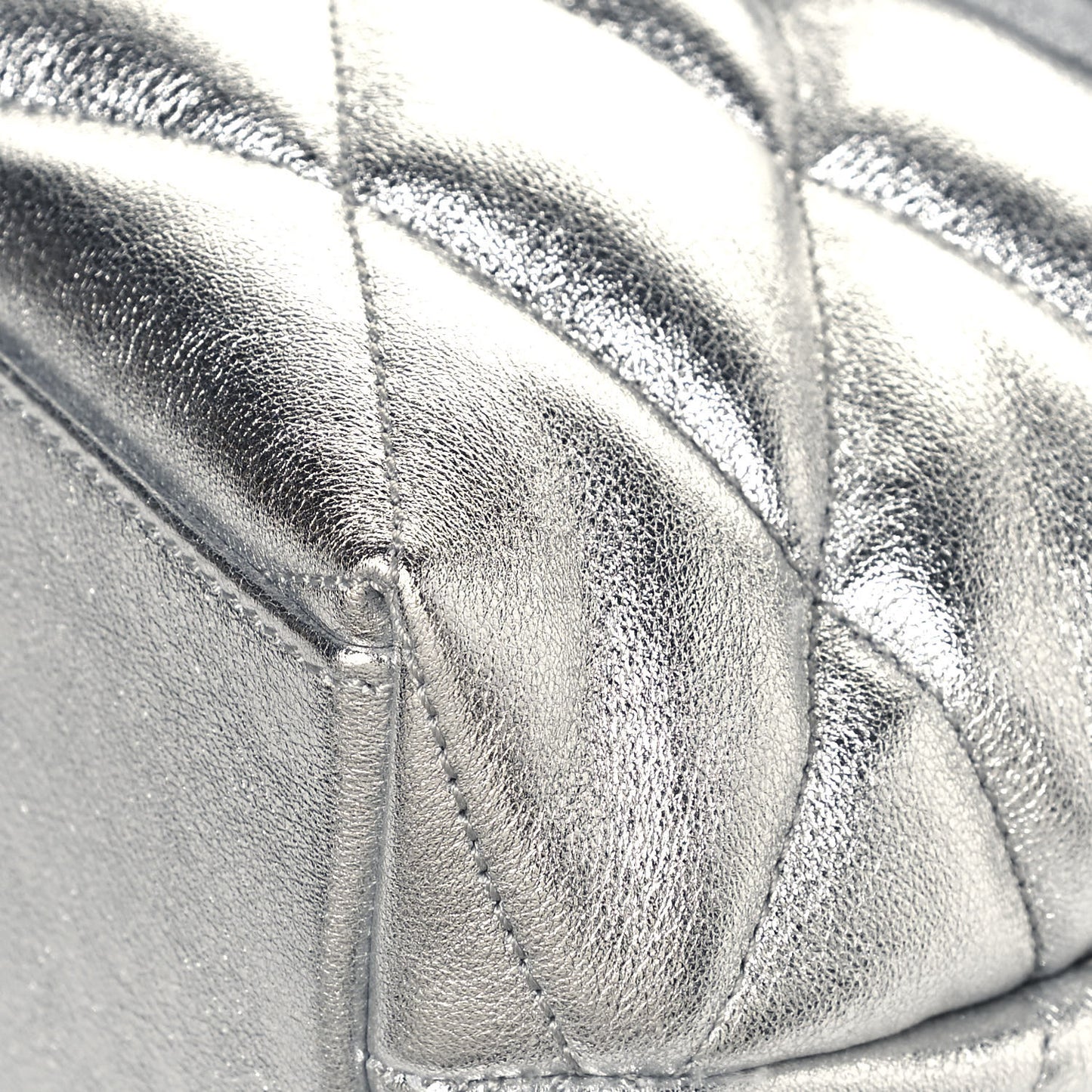 Metallic Lambskin Quilted Sade Puffer Envelope Clutch Argento
