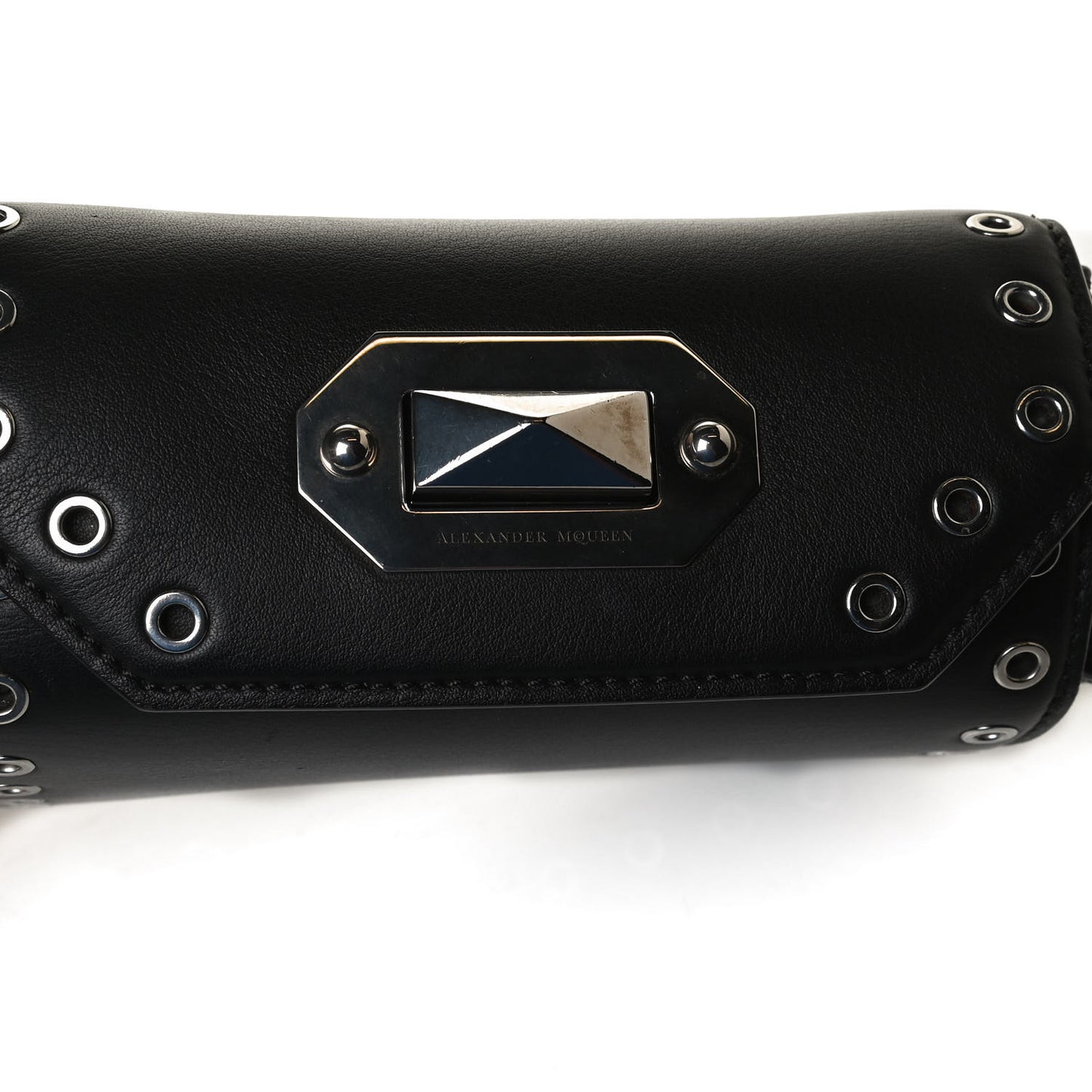 Fine Grain Goatskin Perforated Box Shoulder Bag 16 Black