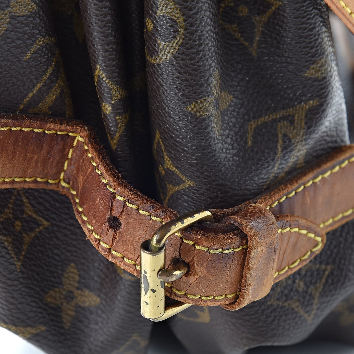 Monogram Saumur 35