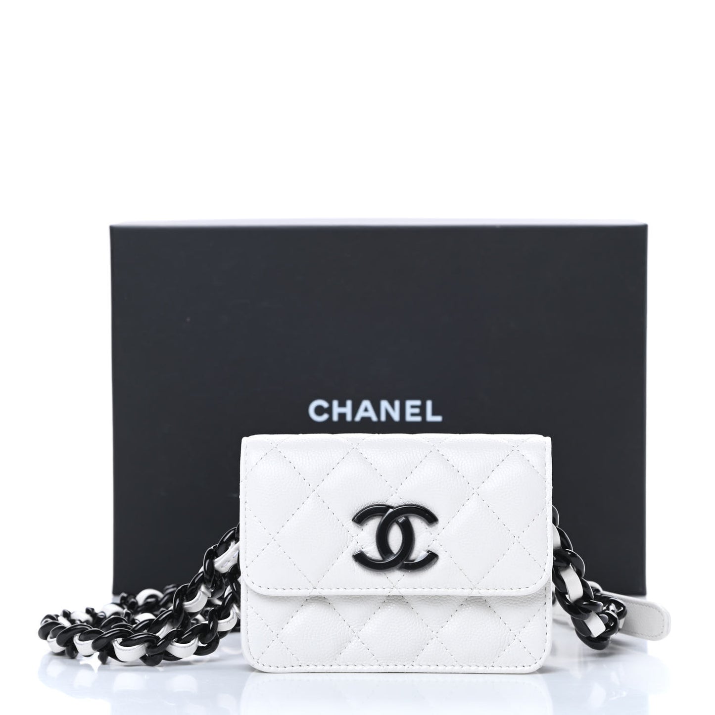 Caviar Quilted My Everything Belt Flap Card Holder White