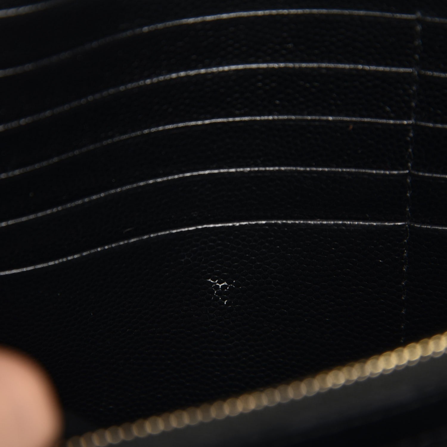 Saint Laurent Grain De Poudre Matelasse Chevron Monogram Chain Wallet Black 12 of 13