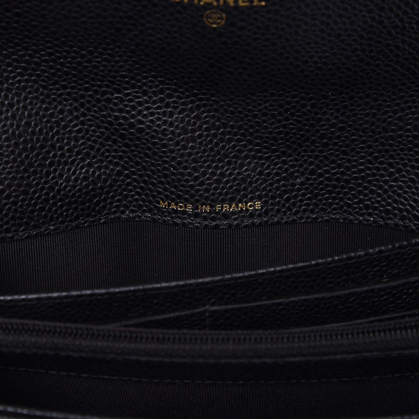 Caviar Quilted Large Gusset Flap Wallet Black