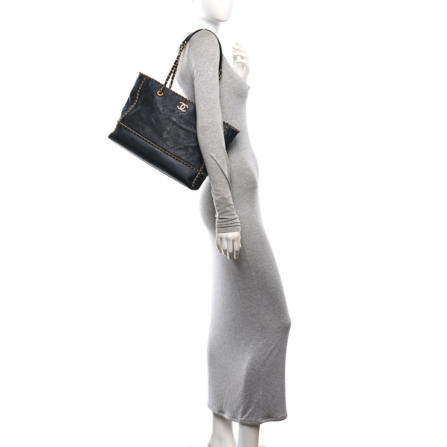 Calfskin Quilted Chain Lines Shopping Tote Black