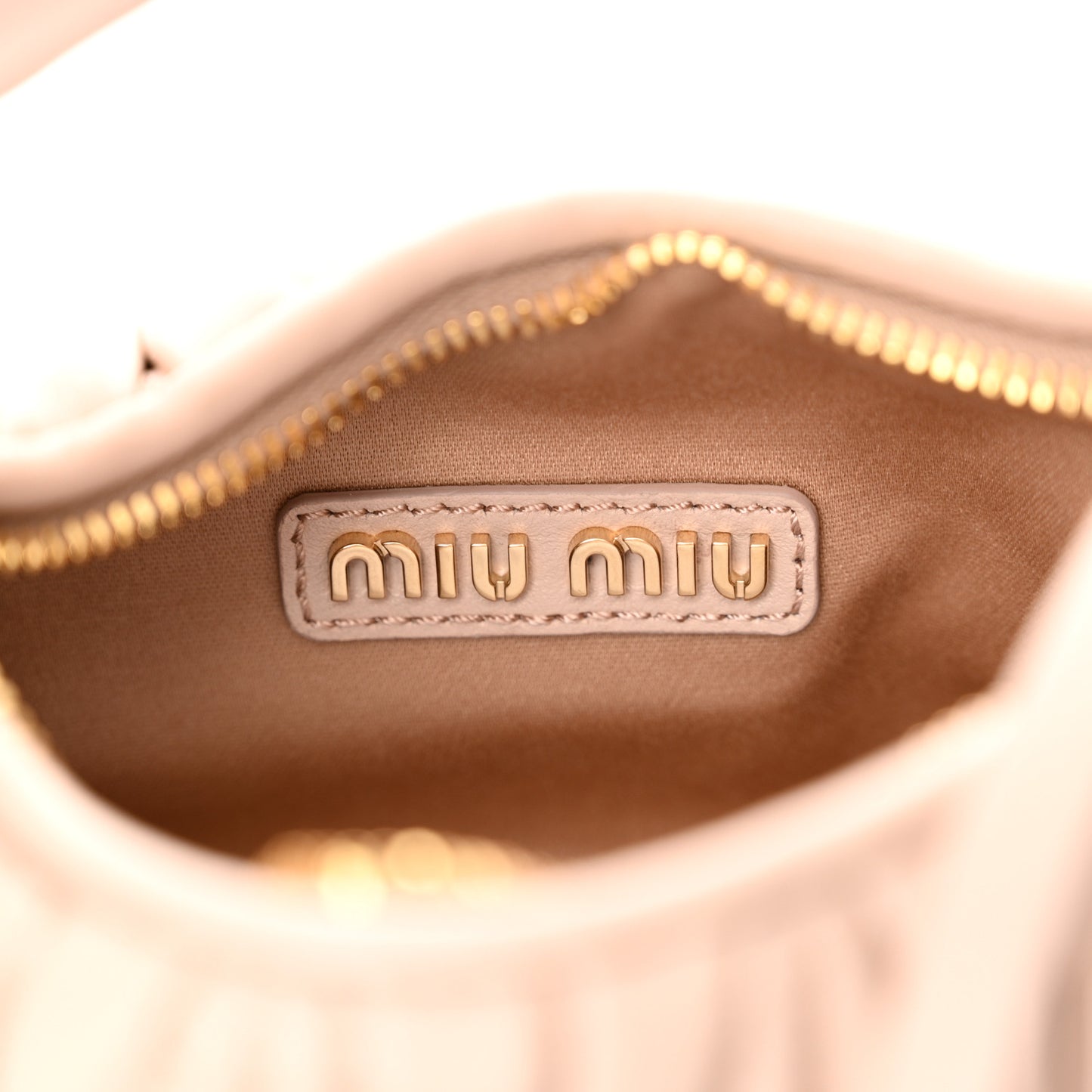 Nappa Matelasse Mini Wander Hobo Cipria