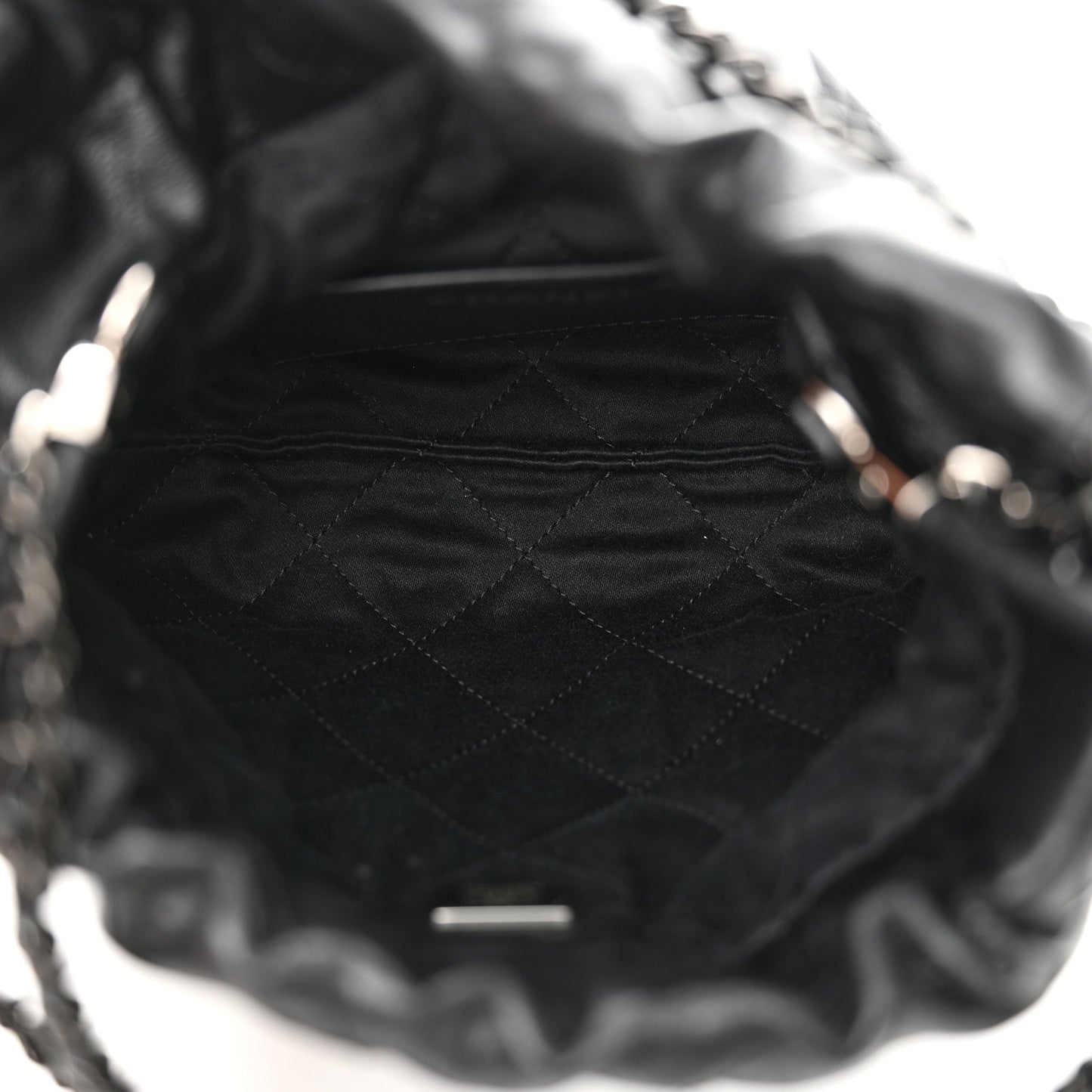 Shiny Calfskin Quilted Mini Chanel 22 So Black
