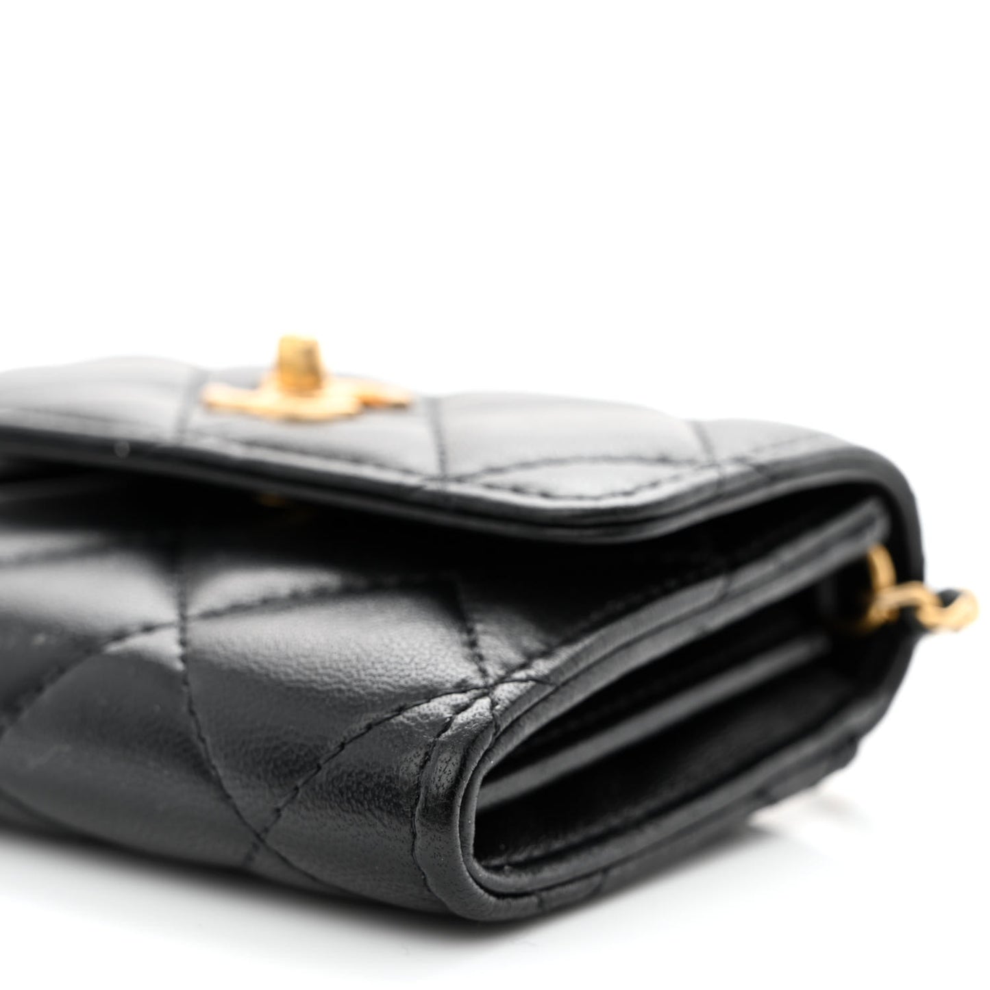 Lambskin Quilted Pearl Crush Clutch With Chain Black