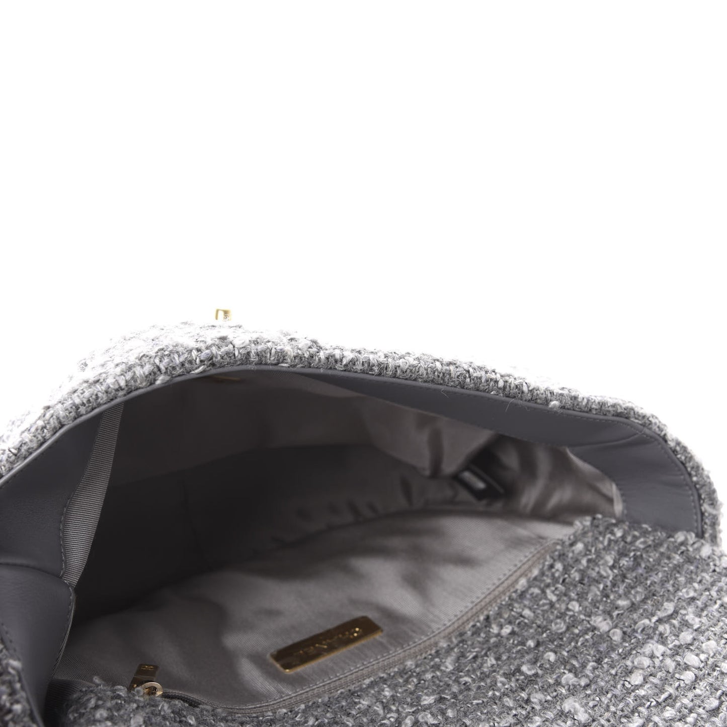 Tweed Quilted Large 19 Flap Grey