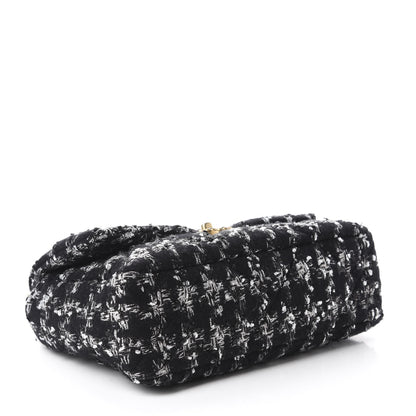 Chanel Tweed Quilted Large 19 Flap Black Ecru White 4 of 10