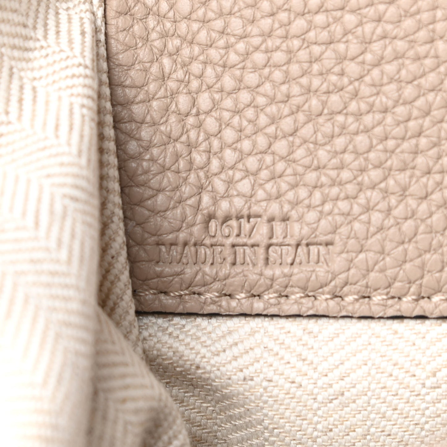 Calfskin Medium Hammock Shoulder Bag Sand Mink