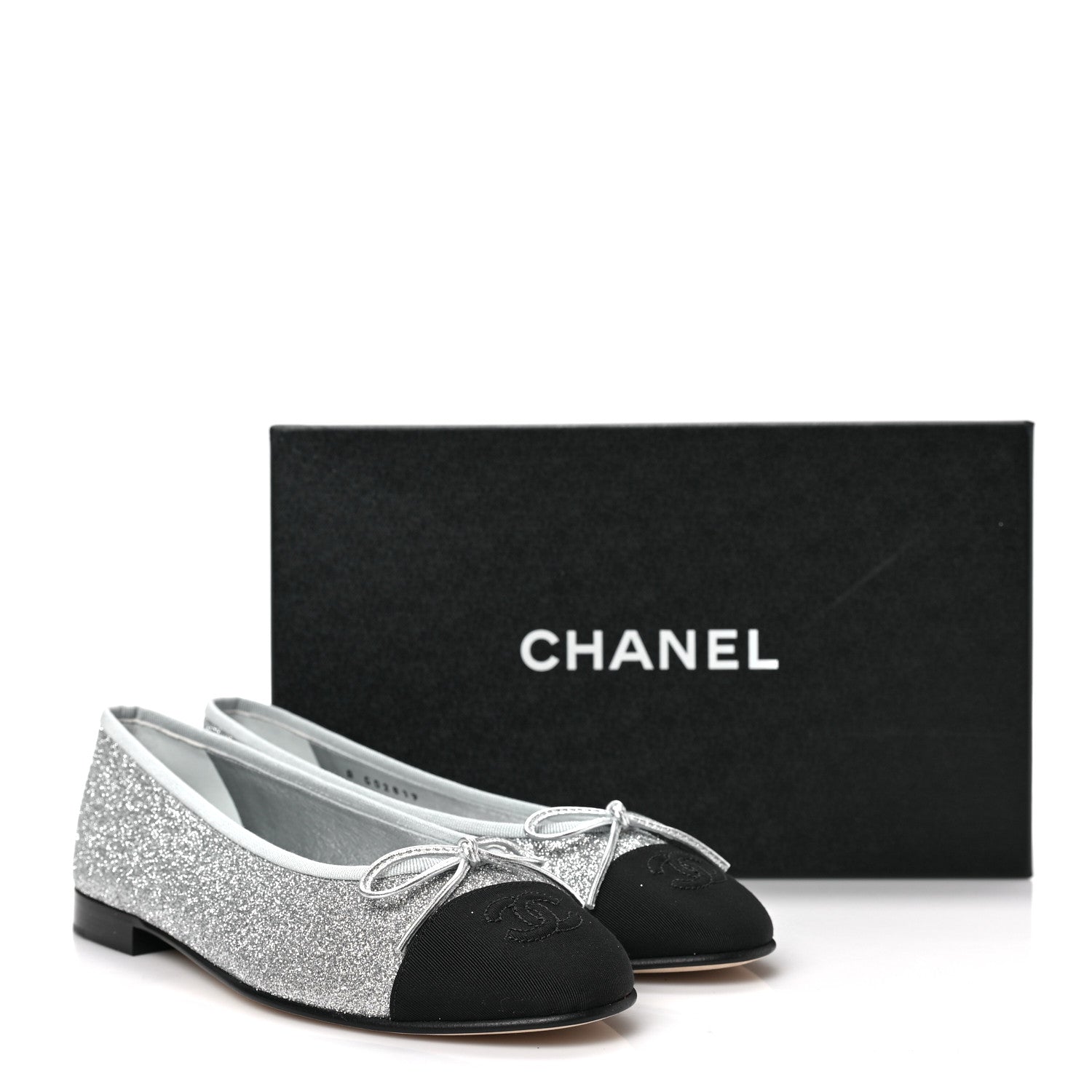 Chanel Glitter Grosgrain Cap Toe CC Ballerina Flats 38 Silver 9 of 9