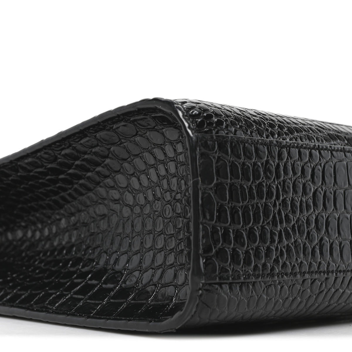 Shiny Calfskin Crocodile Embossed Manhattan Baguette Black