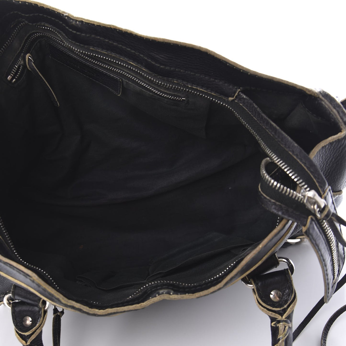 Supple Grained Calfskin Classic Silver Hardware Highlight City Black