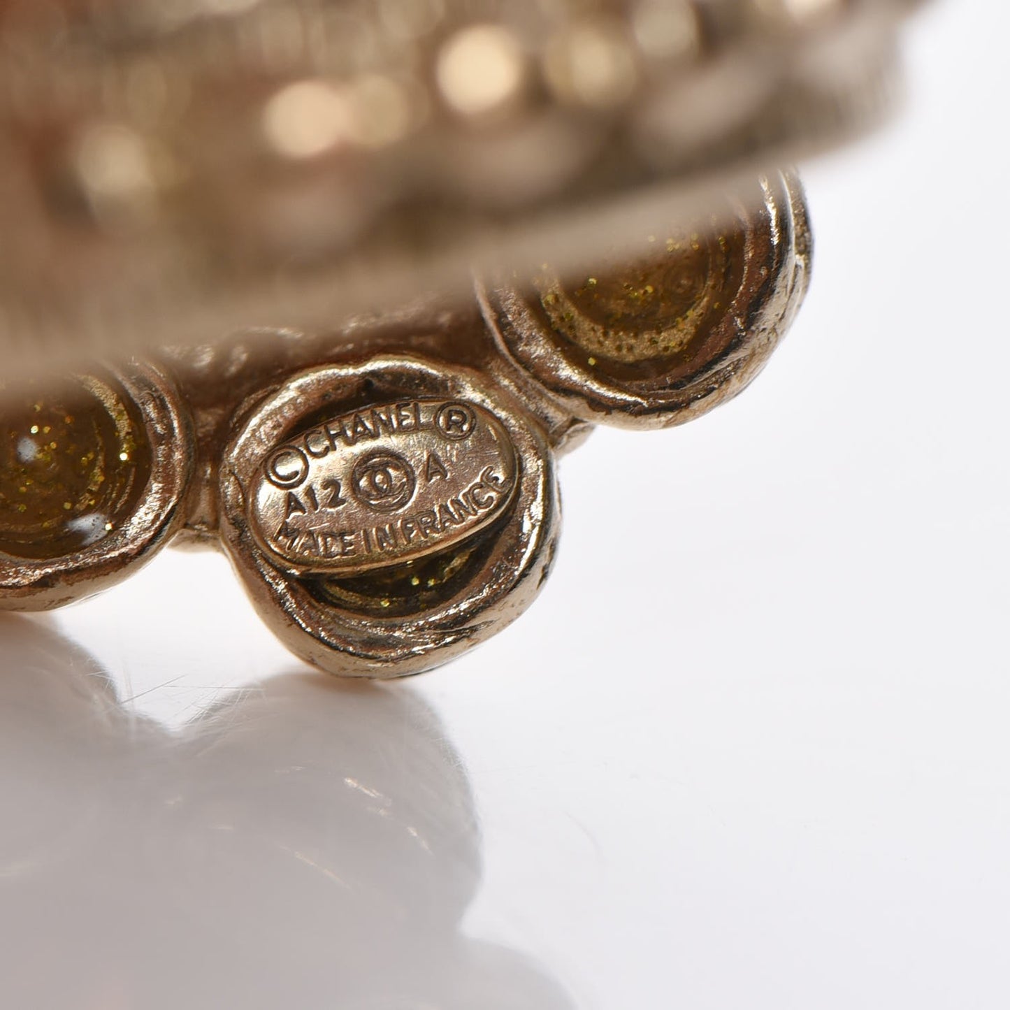 Gripoix Studded CC Ring 7 Gold