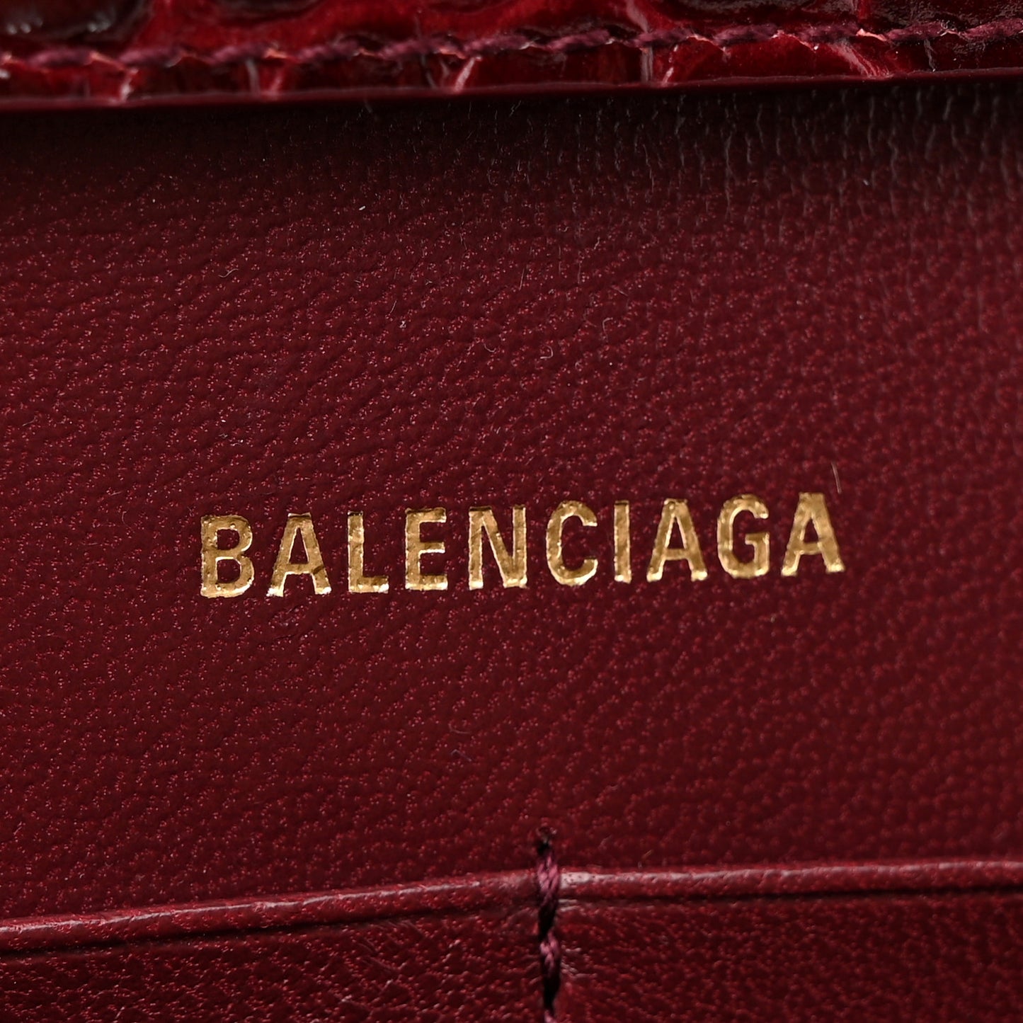 Shiny Calfskin Crocodile Embossed Hourglass Chain Bag Dark Red