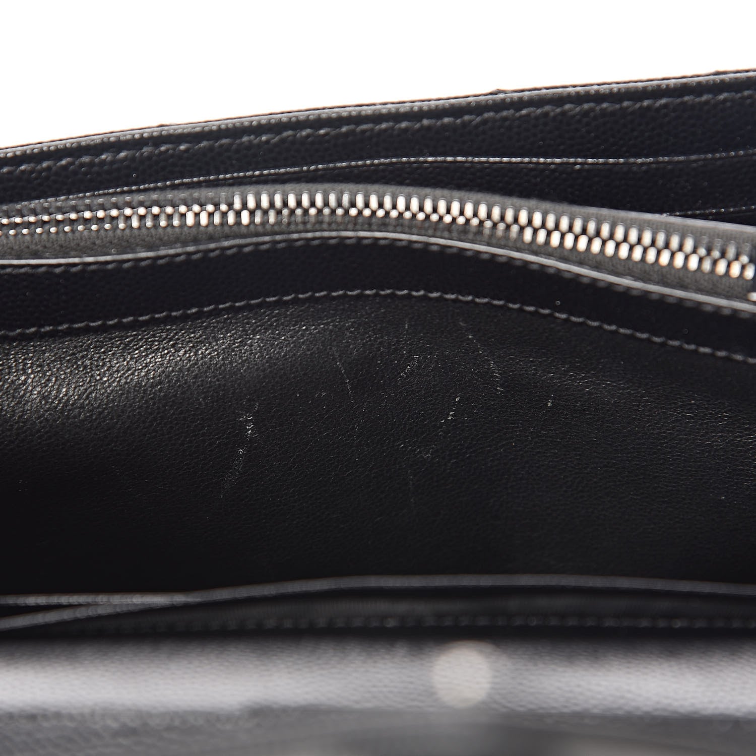Saint Laurent Grain De Poudre Matelasse Chevron Monogram Chain Wallet Black 8 of 11