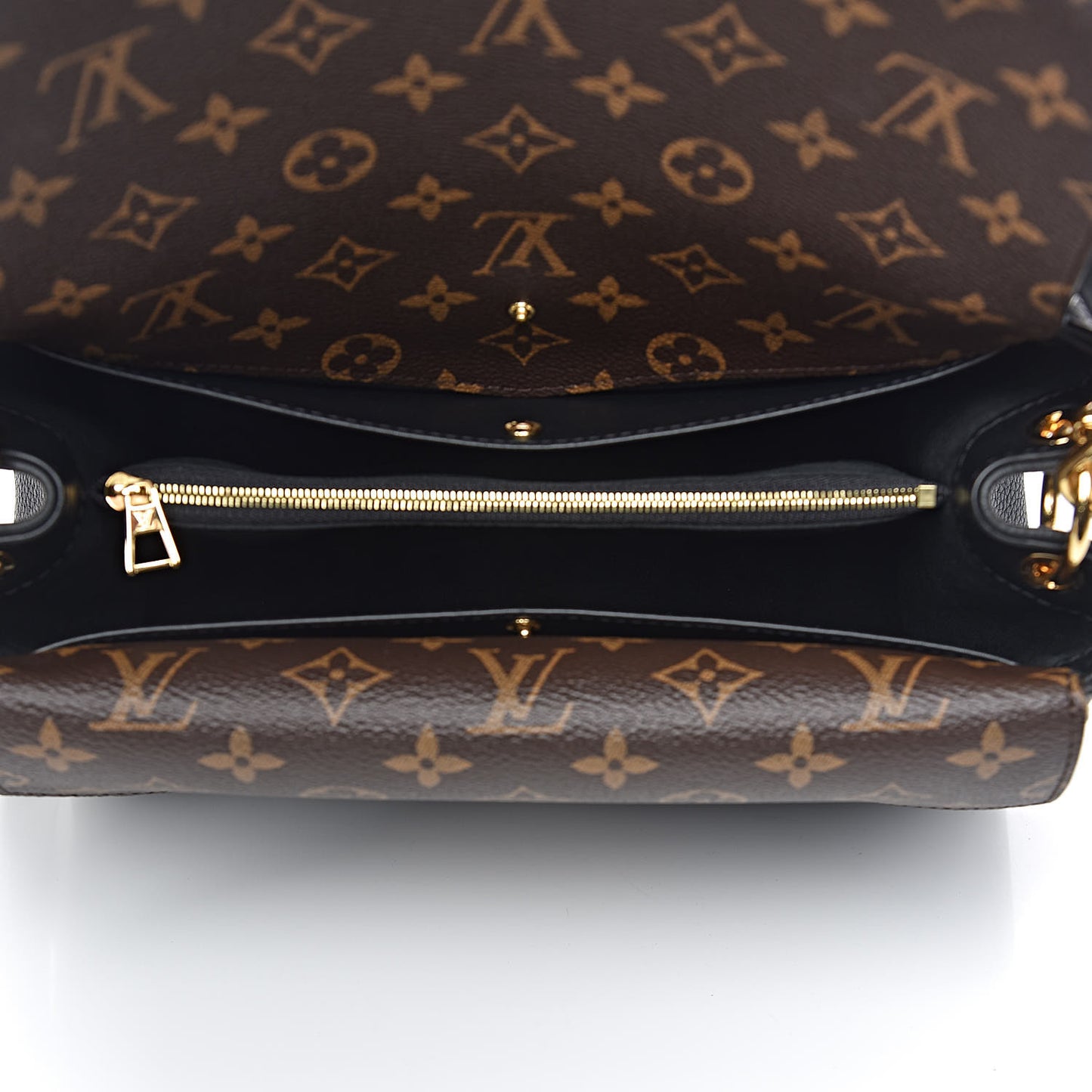 Monogram Double V Black