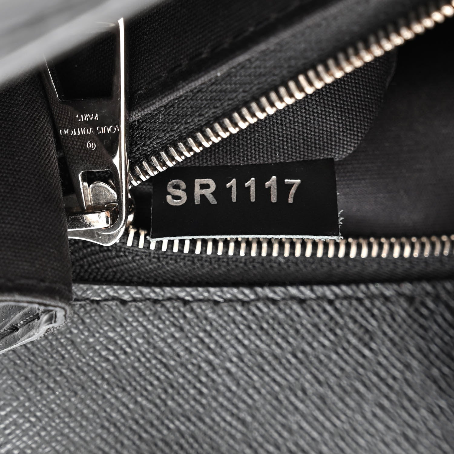 Louis Vuitton Epi Clery Black 7 of 12