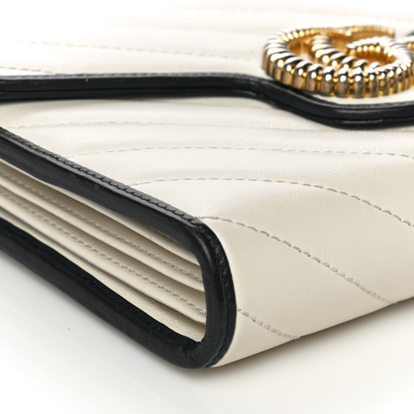 Vintage Effect Calfskin Matelasse Diagonal Torchon GG Marmont Chain Wallet Mystic White Blue Agata