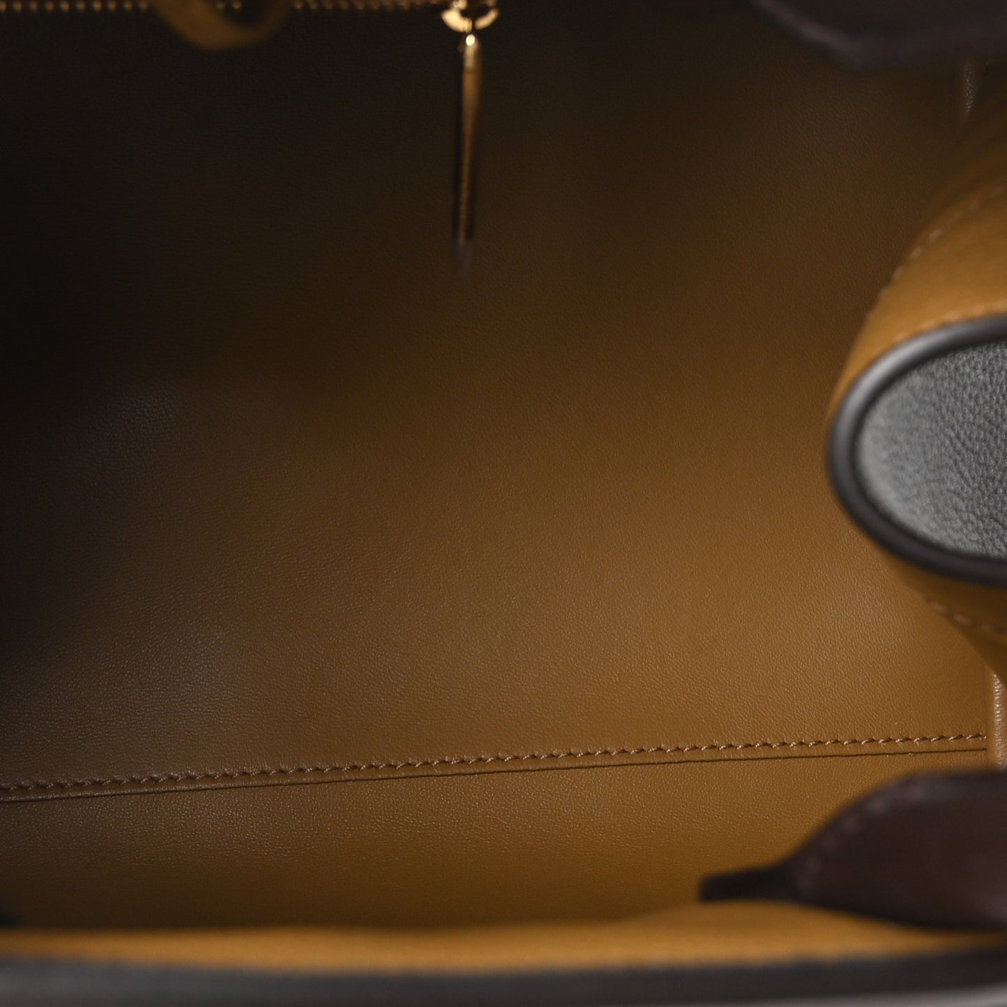 Calfskin Small Hug Bag Testa Di Moro Burnt Ocra