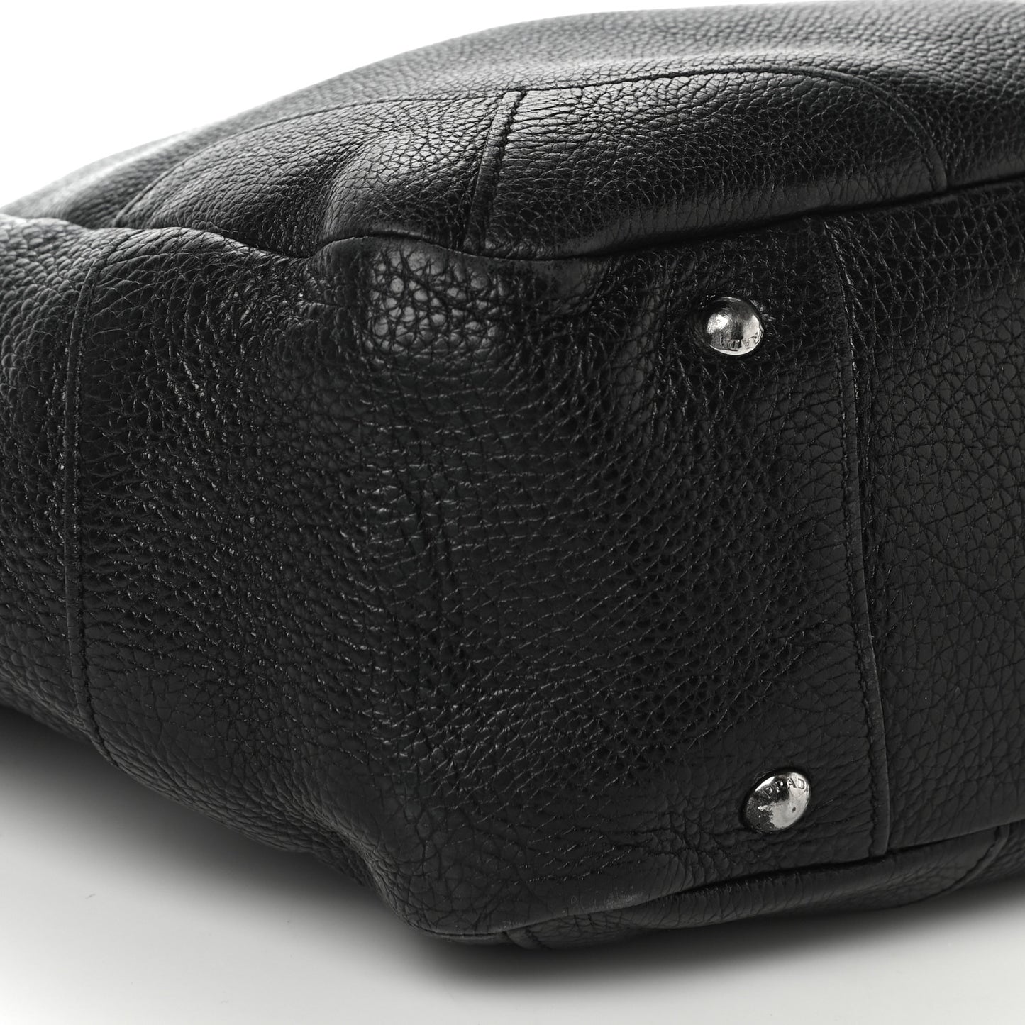 Vitello Daino Side Pocket Hobo Black