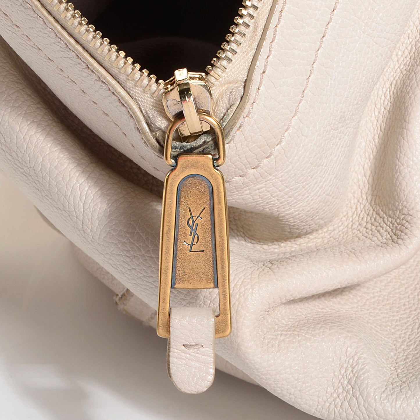 Leather Medium Downtown Ivory