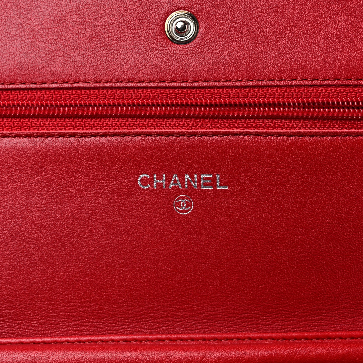 Caviar Timeless CC Wallet on Chain WOC Red